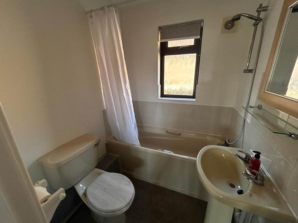 C7a6487b-ab81-49d3-b