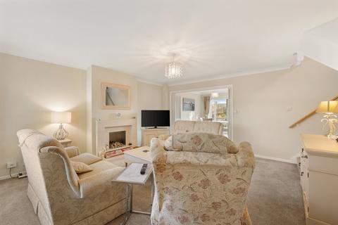 4 bedroom detached house for sale, Sandford Close, Wivenhoe, Colchester, CO7