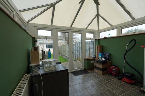 2 bedroom house to rent, Machin Close, Newport, Isle of Wight