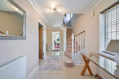 undefined, Birch Close, Banstead