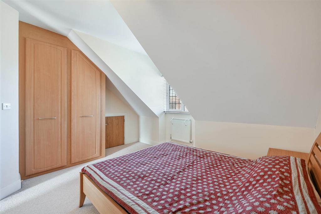 BIRCH CLOSE (11).jpg