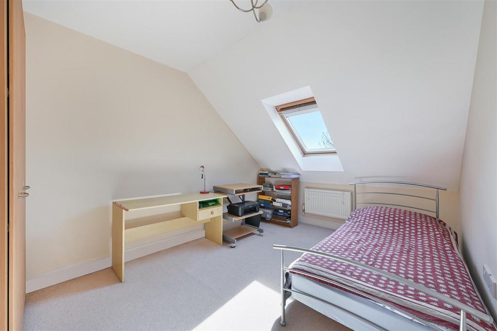 BIRCH CLOSE (12).jpg