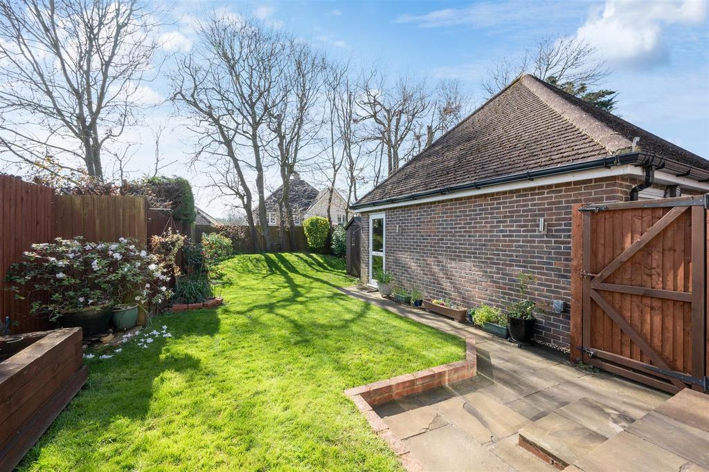 BIRCH CLOSE (15).jpg