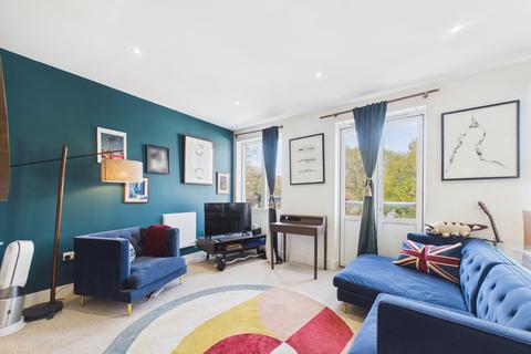 2 bedroom apartment for sale, Kings House, Browells Lane, Feltham, Middlesex, TW13