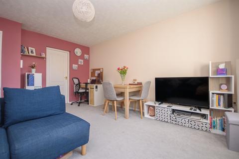 1 bedroom apartment for sale, High Street, Rothwell, Kettering