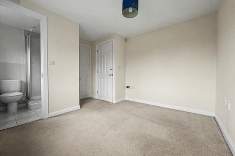 3 bedroom terraced house for sale, Roundhouse Crescent, Peacehaven, BN10 8GL