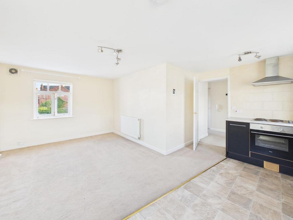 CAM04169 G0-PR0194-STILL010.jpg