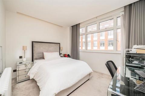 2 bedroom flat to rent, Margaret Street, London W1W