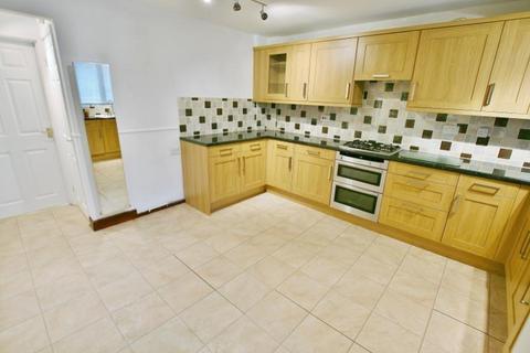 undefined, Derwent Close, Dronfield, S18 2FQ