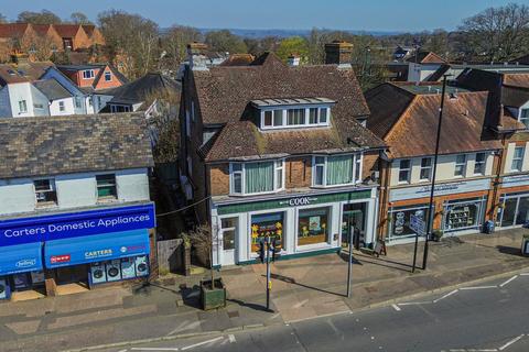 South Road, Haywards Heath, RH16