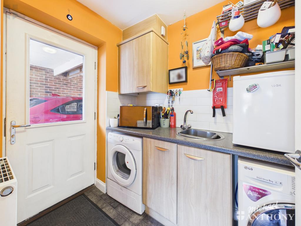 Cam03852 g0 pr0598 still016