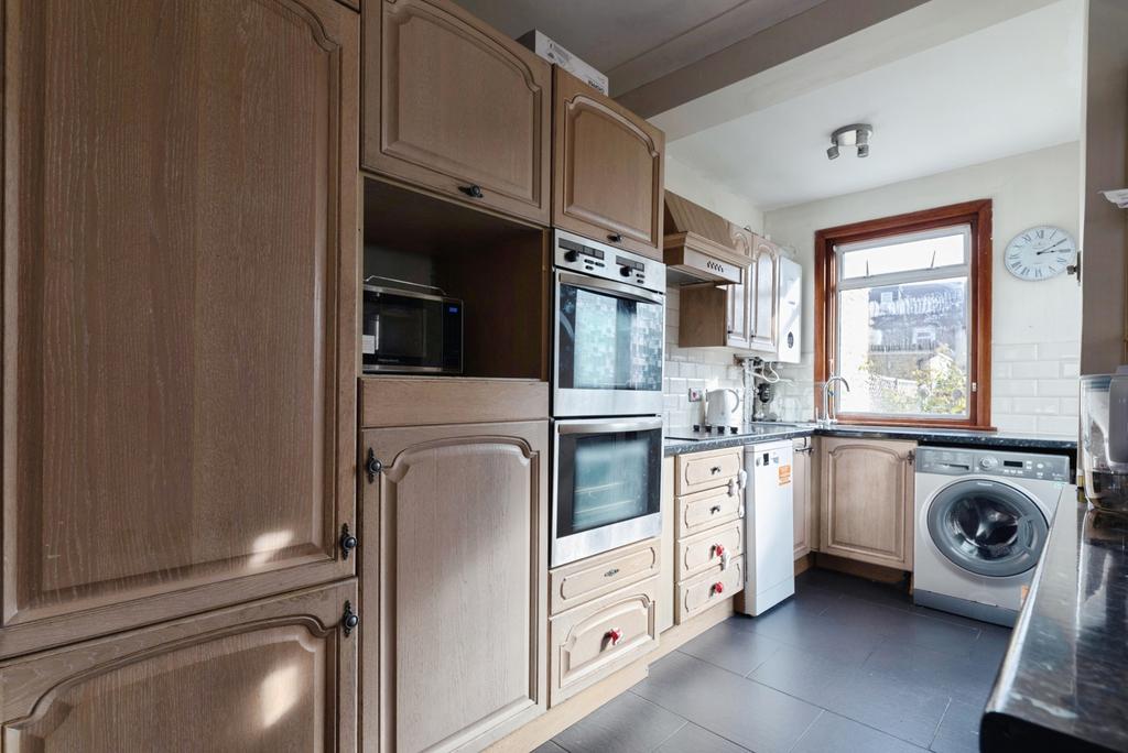Pbox-IMG.jpg
