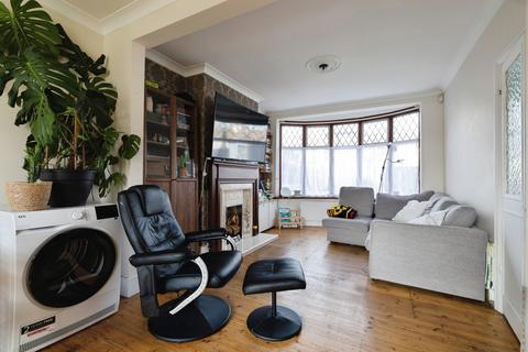 undefined, Ainslie Wood Crescent, London, E4