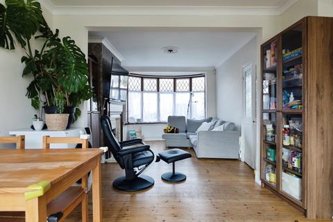 undefined, Ainslie Wood Crescent, London, E4