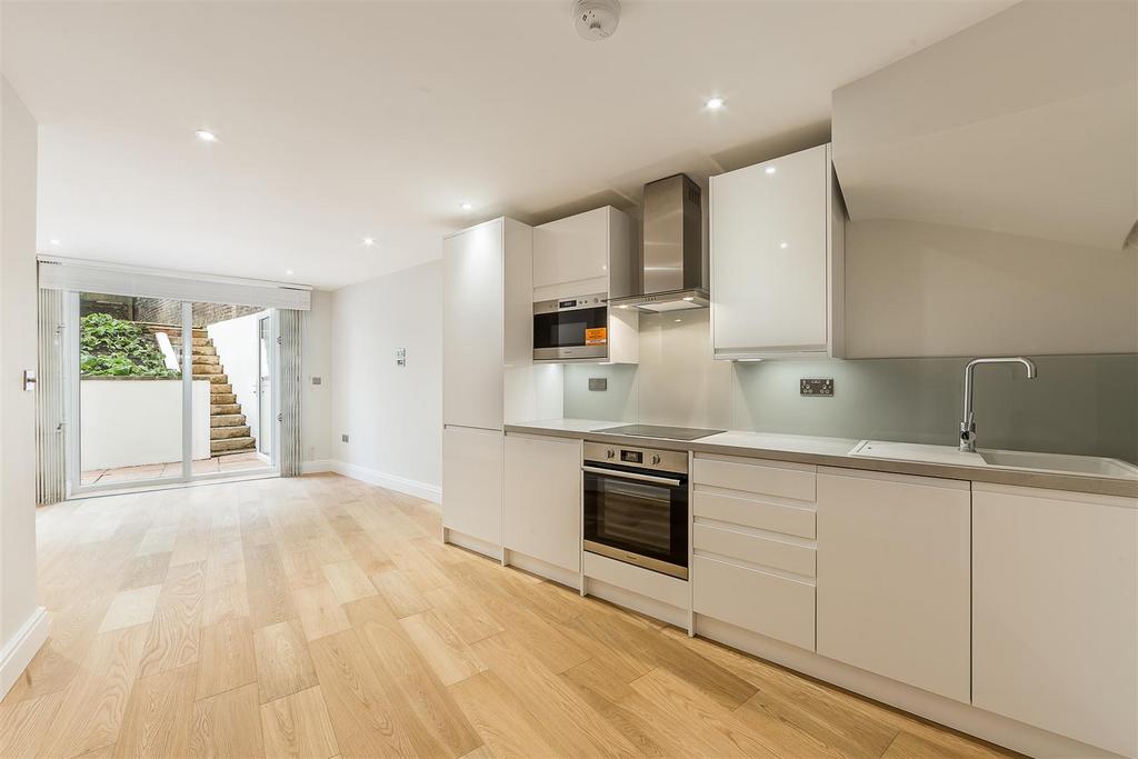 Lettings Brook Green Batoum Gardens  - Kitchen.jpg
