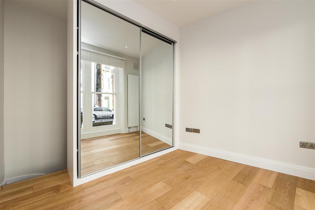 Lettings Brook Green Batoum Gardens - Bedroom 2.jp