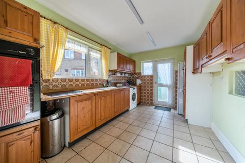 3 bedroom end of terrace house for sale, Humberston Terrace Tetney, Tetney, Grimsby, South Humberside, DN36