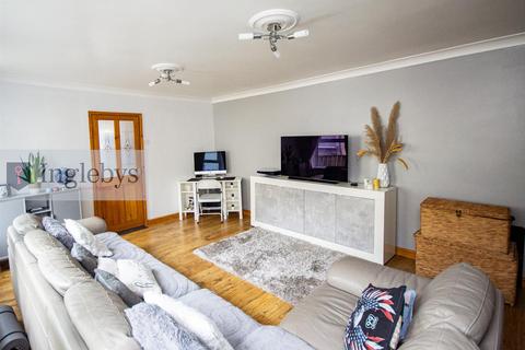 3 bedroom detached house for sale, The Old Cottage, High Street, Loftus