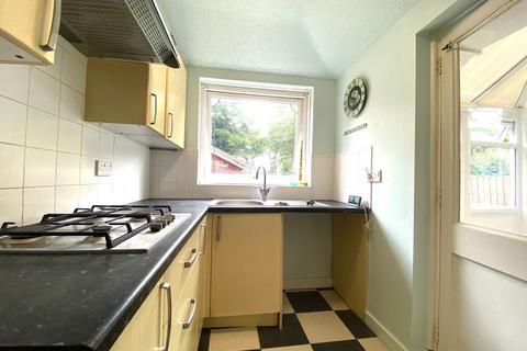 3 bedroom terraced house to rent, Stuarts Road, Birmingham, B33