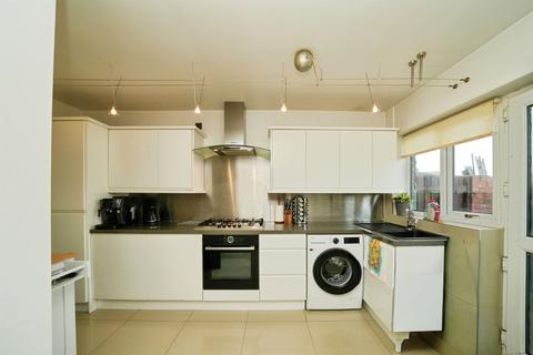 3 bedroom terraced house for sale, Meadow Crescent, WIRRAL