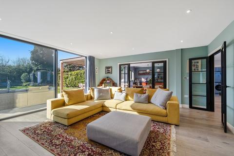 undefined, Hamm Court, Weybridge, KT13