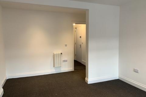 1 bedroom flat to rent, Outram Street, Sutton-in-Ashfield, NG17