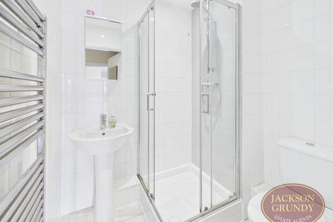 2 bedroom apartment for sale, The Square, Upton, NN5 4EZ