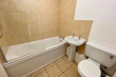 undefined, Hirondelle Close, Northampton, NN5 6YS