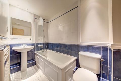 2 bedroom flat to rent, Compass House, Smugglers Way, Wandsworth, SW18
