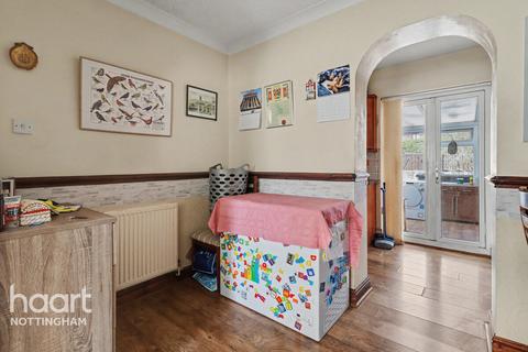 3 bedroom semi-detached house for sale, Reydon Drive, Whitemoor