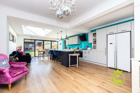 4 bedroom semi-detached house for sale, Whitefield Road, Poole BH14
