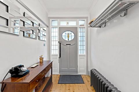 undefined, Oak Hill, Woodford Green, IG8