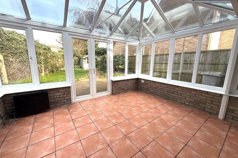 undefined, Moorfield Road, Kettering NN14