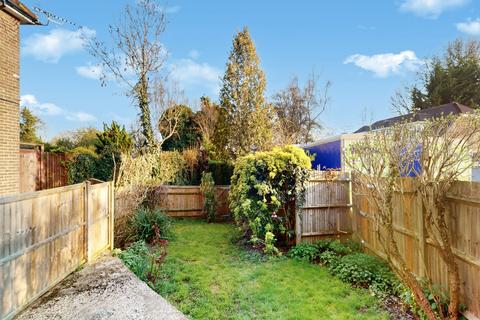 undefined, Pembroke Road, Greater London HA4