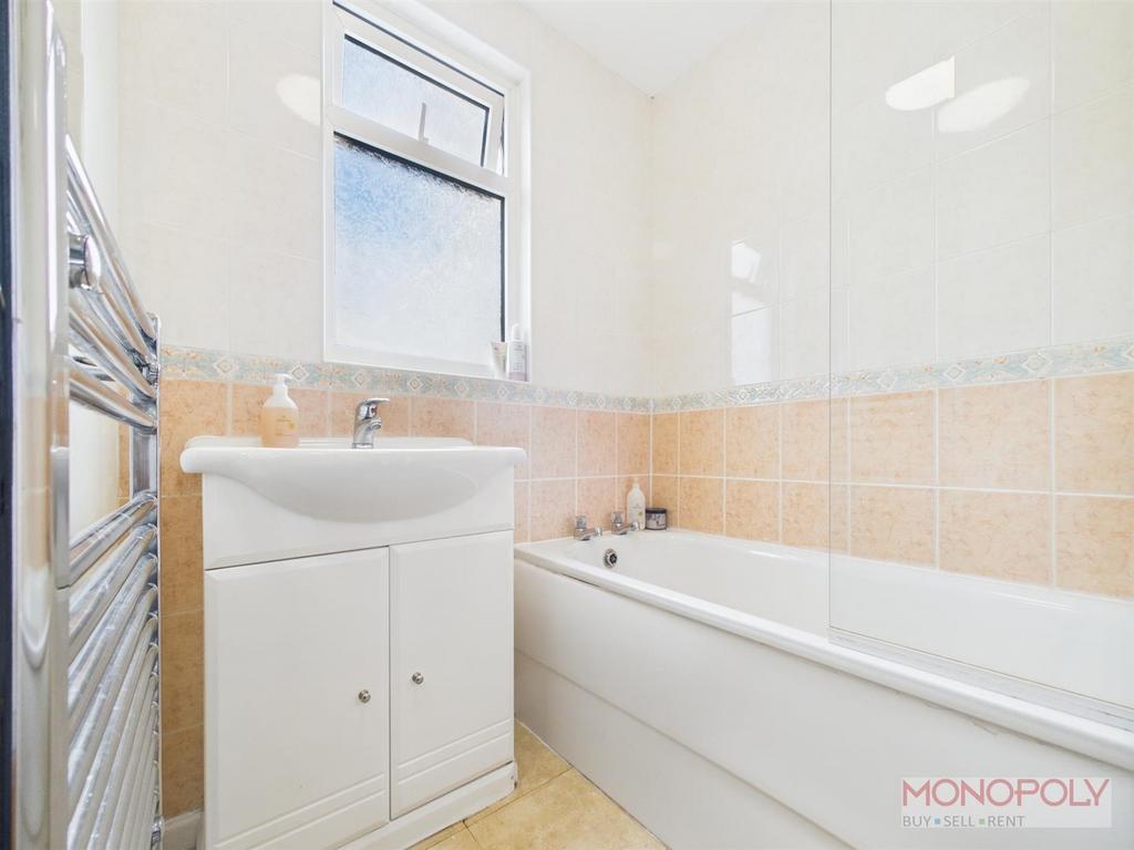 CAM03815 G0-PR0269-STILL027.jpg