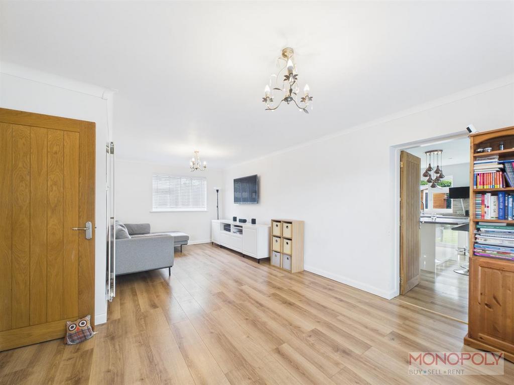 CAM03815 G0-PR0269-STILL005.jpg