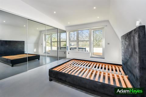 undefined, 58 Broughton Avenue, London N3