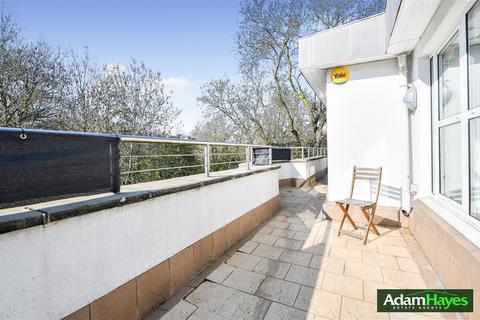 undefined, 58 Broughton Avenue, London N3