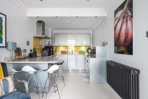 undefined, Montpellier Spa Road, Cheltenham, Gloucestershire, GL50