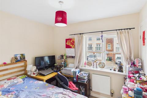 2 bedroom semi-detached house to rent, Goods Yard Close, Loughborough, Leicestershire