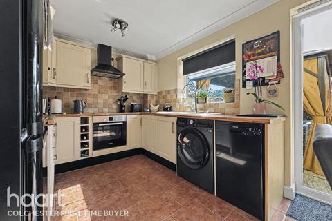 3 bedroom end of terrace house for sale, Rockhampton Walk, Colchester