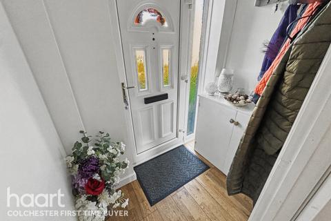 3 bedroom end of terrace house for sale, Rockhampton Walk, Colchester