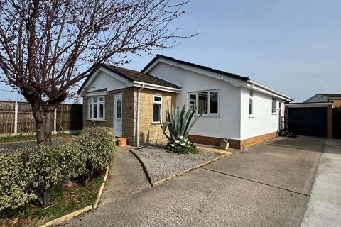 3 bedroom detached bungalow for sale, 16 Cherry Tree Walk, Rhyl, Denbighshire LL18 4JL