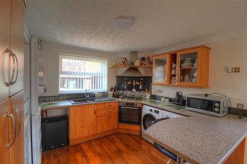 undefined, Columbine Grove, Evesham WR11