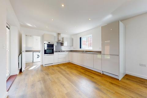 undefined, Kestrel Drive, Finberry, Ashford, Kent, TN25