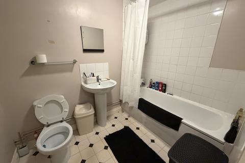 undefined, The Maypole, 9 Broughton Road, Salford, M6