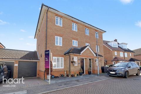 4 bedroom semi-detached house for sale, Malkin Drive, Harlow