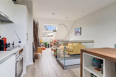 undefined, Montreal Road, Cambridge CB1