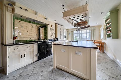 5 bedroom house for sale, Kew Lane, Bursledon, SO31