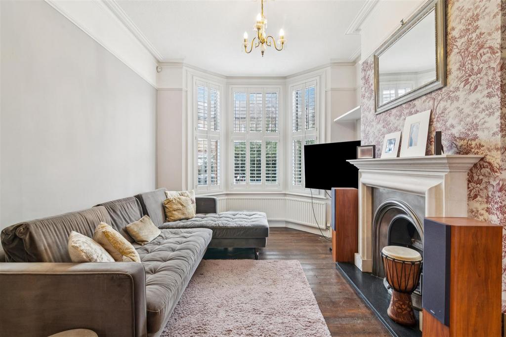 Montgomery Road, W4 - FOR SALE